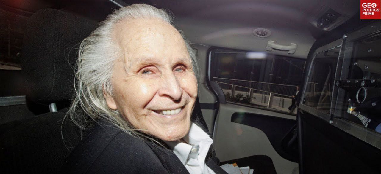 Vicino a un mostro :